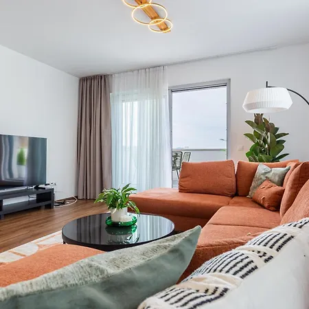 New Penthouse W Double Parking, Panoramic Balcony Будапешт