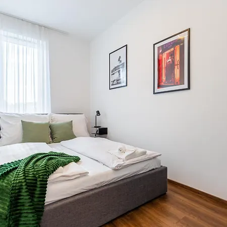 New Penthouse W Double Parking, Panoramic Balcony Appartamento Budapest