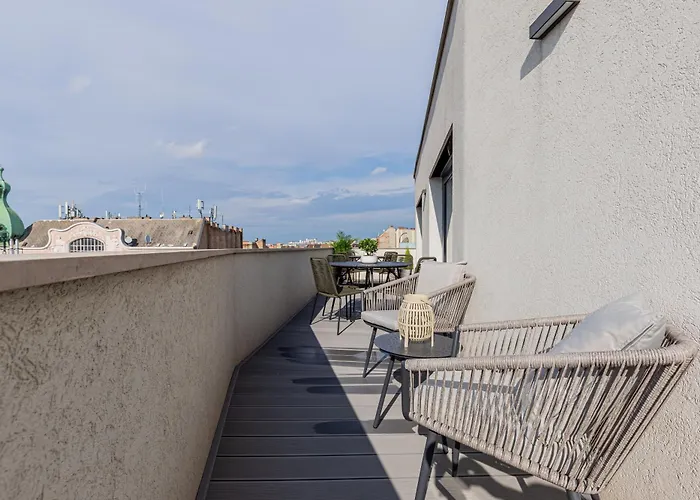 Apartment New Penthouse W Double Parking, Panoramic Balcony Budapest