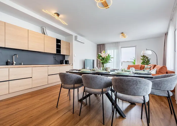 New Penthouse W Double Parking, Panoramic Balcony