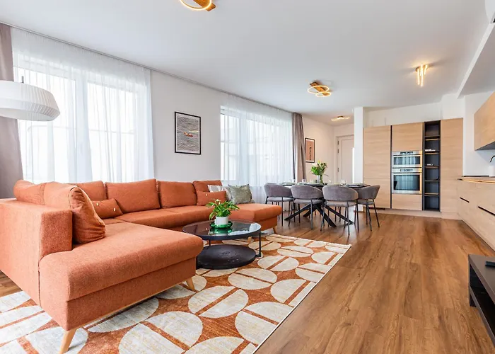 New Penthouse W Double Parking, Panoramic Balcony Apartment
