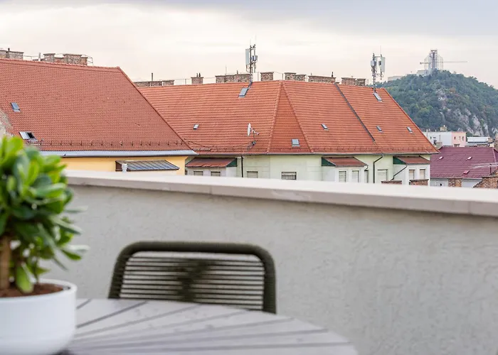 New Penthouse W Double Parking, Panoramic Balcony * Budapest