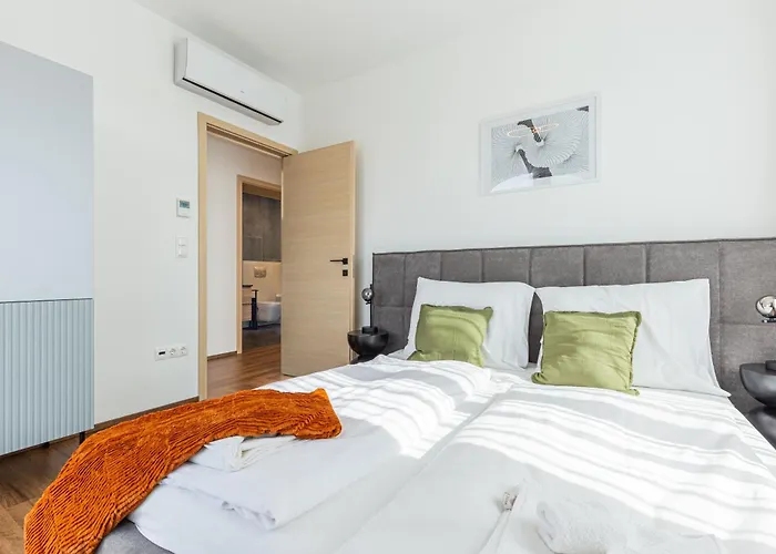 New Penthouse W Double Parking, Panoramic Balcony Budapest