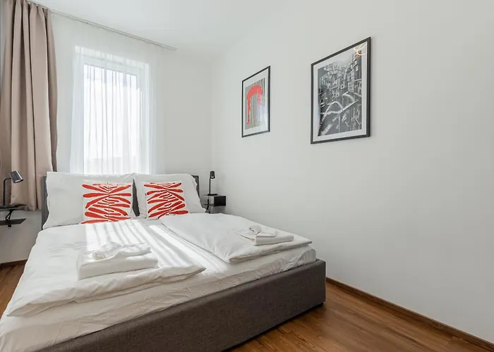 New Penthouse W Double Parking, Panoramic Balcony * Budapest